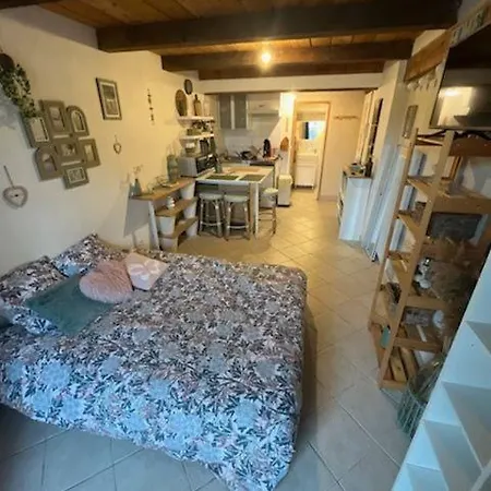 Joli Meuble Apartmán Cabriès